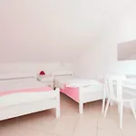Lili * Podgora (Split-Dalmatia)